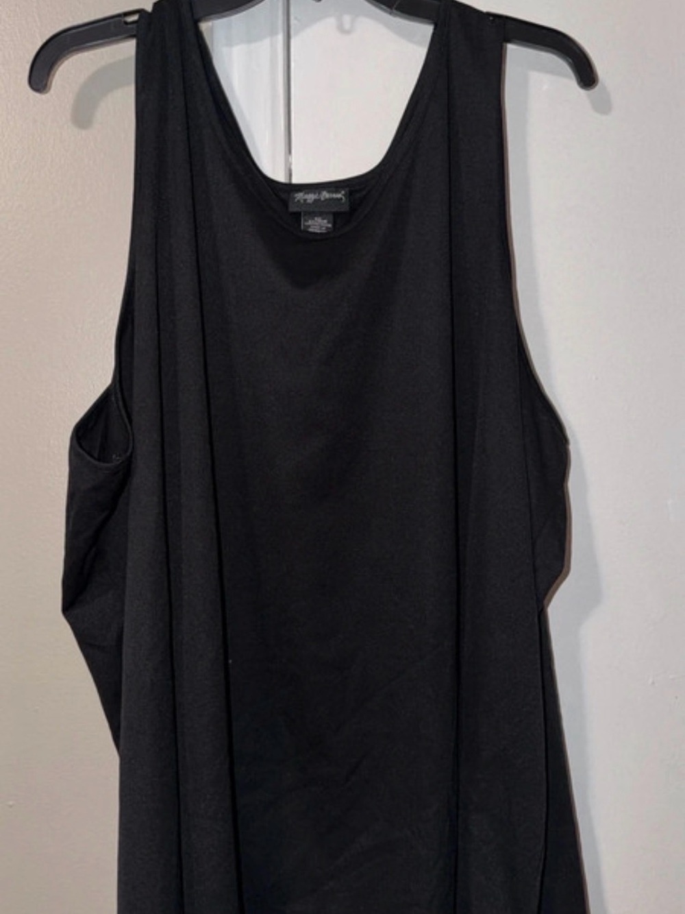 Maggie Barnes 5X Black Sleeveless Tank Top - Everyday Essential